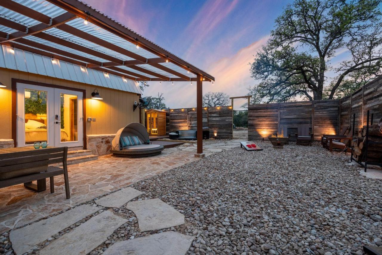 Romantic Tiny Luxury Retreat W Heated Pool, Sauna N Outdoor Shower In Wimberley 10 Acres Exteriér fotografie