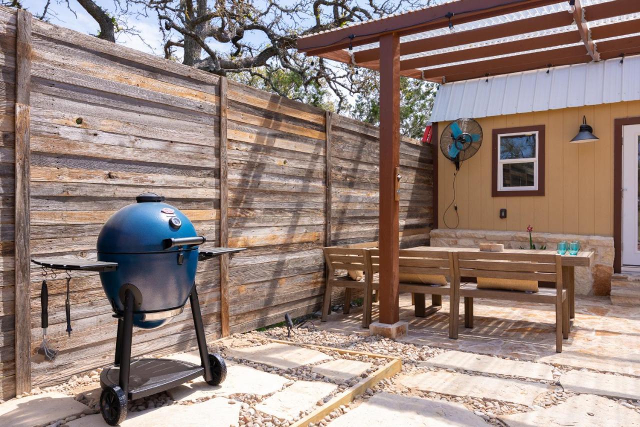Romantic Tiny Luxury Retreat W Heated Pool, Sauna N Outdoor Shower In Wimberley 10 Acres Exteriér fotografie